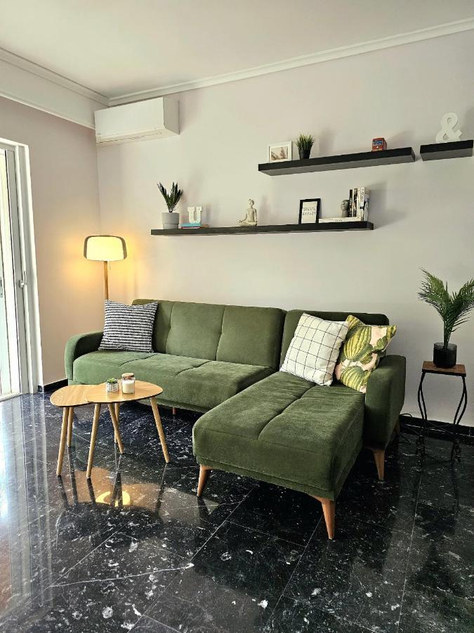Modern Garden View Apt In Voula, Athens - Luxe ภายนอก รูปภาพ